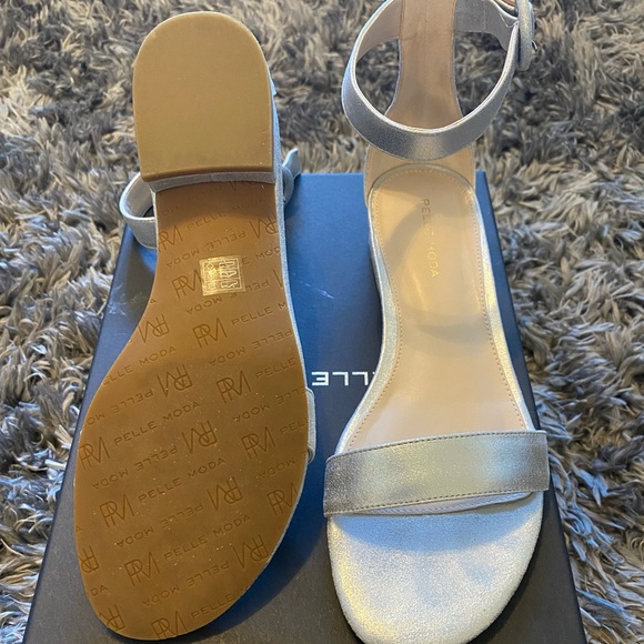 Pelle Moda - Picture 3 of 3